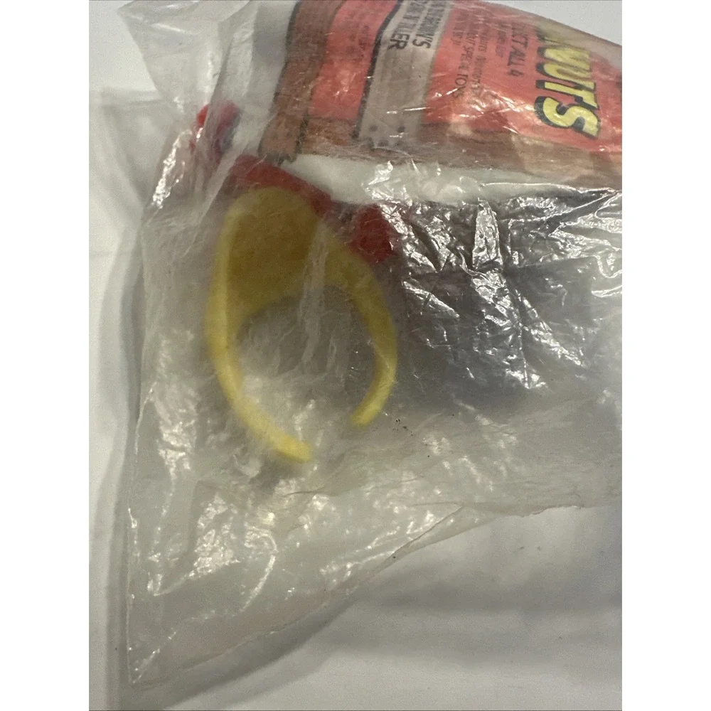 Charlie Brown Sees Bag Ń Tiller‎ McDonald's Vinyl Toy Figurine 1989 New